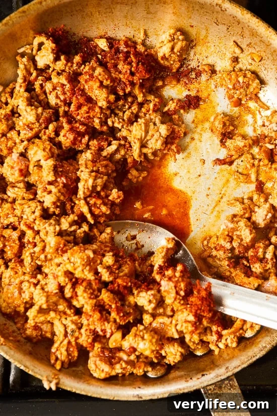 A lighter version of Mexican Chorizo made with ground turkey and a smoky spice blend, perfect for adding to eggs, tacos, and more!