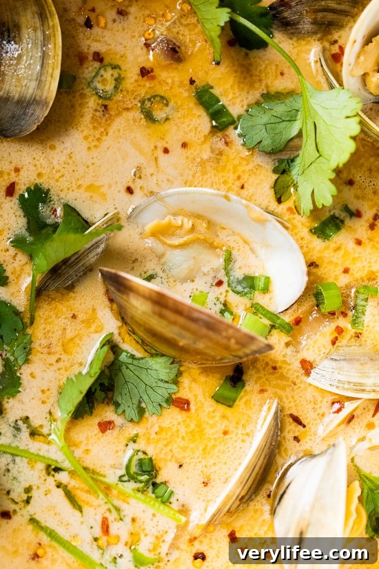 Clams in Lemongrass Coconut Broth Recipe 3 Asian Coconut Broth Clams made with lemongrass, ginger and cilantro is wonderful when paired with bread for dipping all that delicious broth!