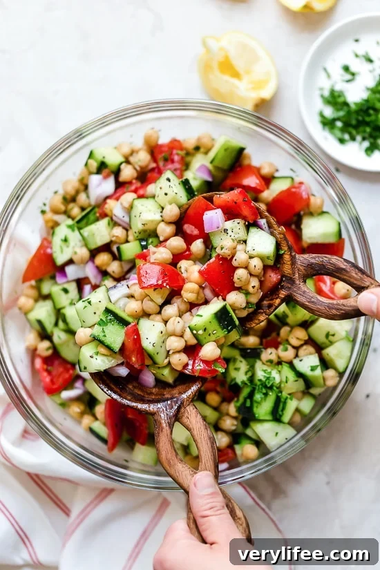 25 Viral Skinnytaste Recipes That Defined 2019 18 This healthy, summer Chickpea Salad with cucumbers and tomatoes is great for lunch or as a side dish with anything you're grilling!