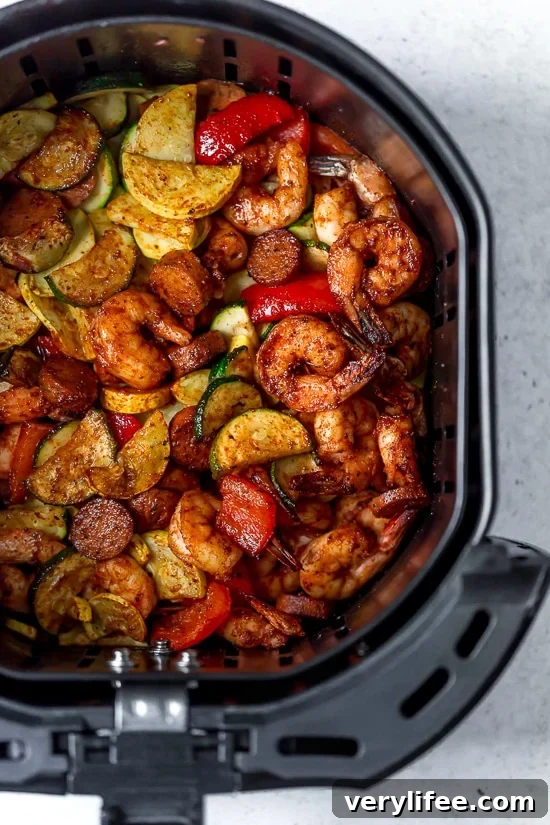 25 Viral Skinnytaste Recipes That Defined 2019 8 This fast and easy Air Fryer Cajun Shrimp recipe is a meal-in-one, made with shrimp, sausage, and lots of colorful vegetables such as zucchini, yellow squash and bell peppers.