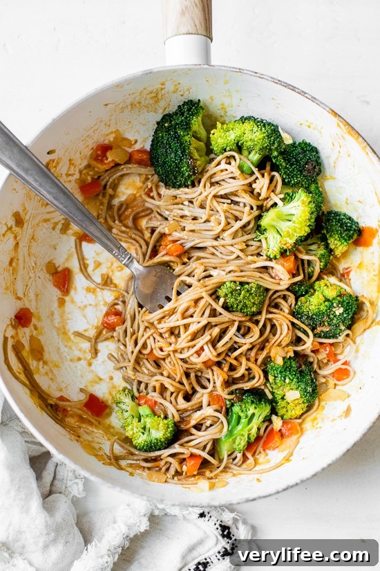 Sesame Ginger Soba Noodle Stir-Fry with Vegetables 7 This spicy Soba Noodle Veggie Stir Fry is a quick and easy meal for one, and perfect as a dairy-free, vegetarian dinner.