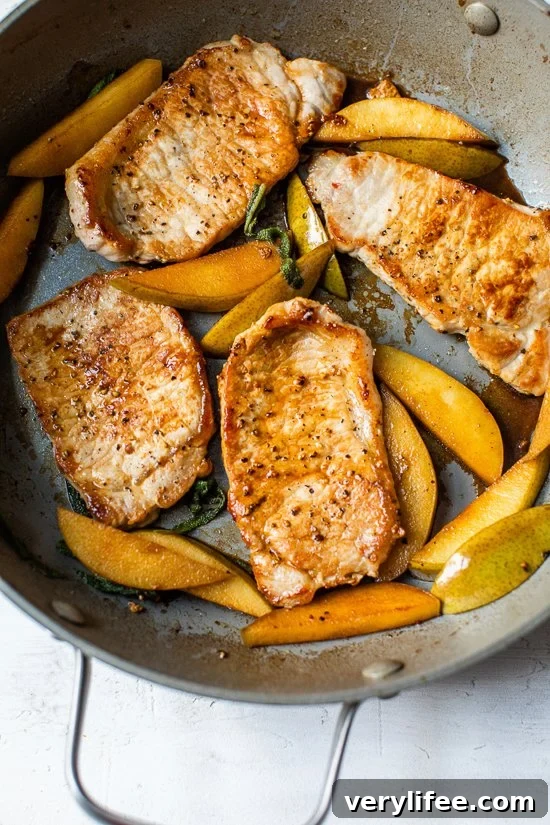 Seared Pork Chops with Pears and Spicy Mustard Greens 2 Pork chops and pears