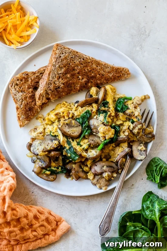 Creamy Mushroom and Spinach Scrambled Eggs Recipe 3 Vegetarian breakfast scrambled eggs
