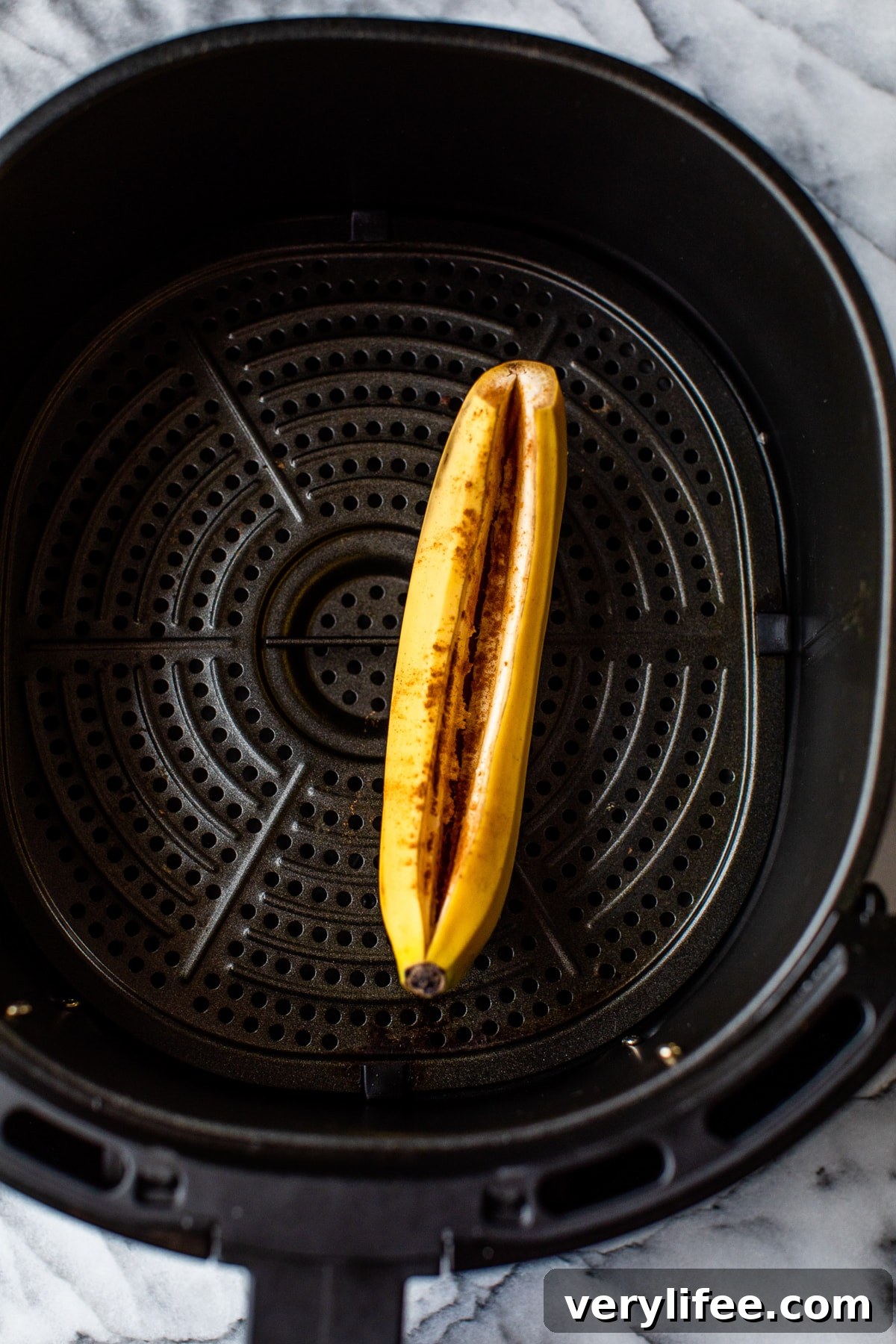 Air Fryer Banana Split Breakfast Recipe 4 air fryer banana split