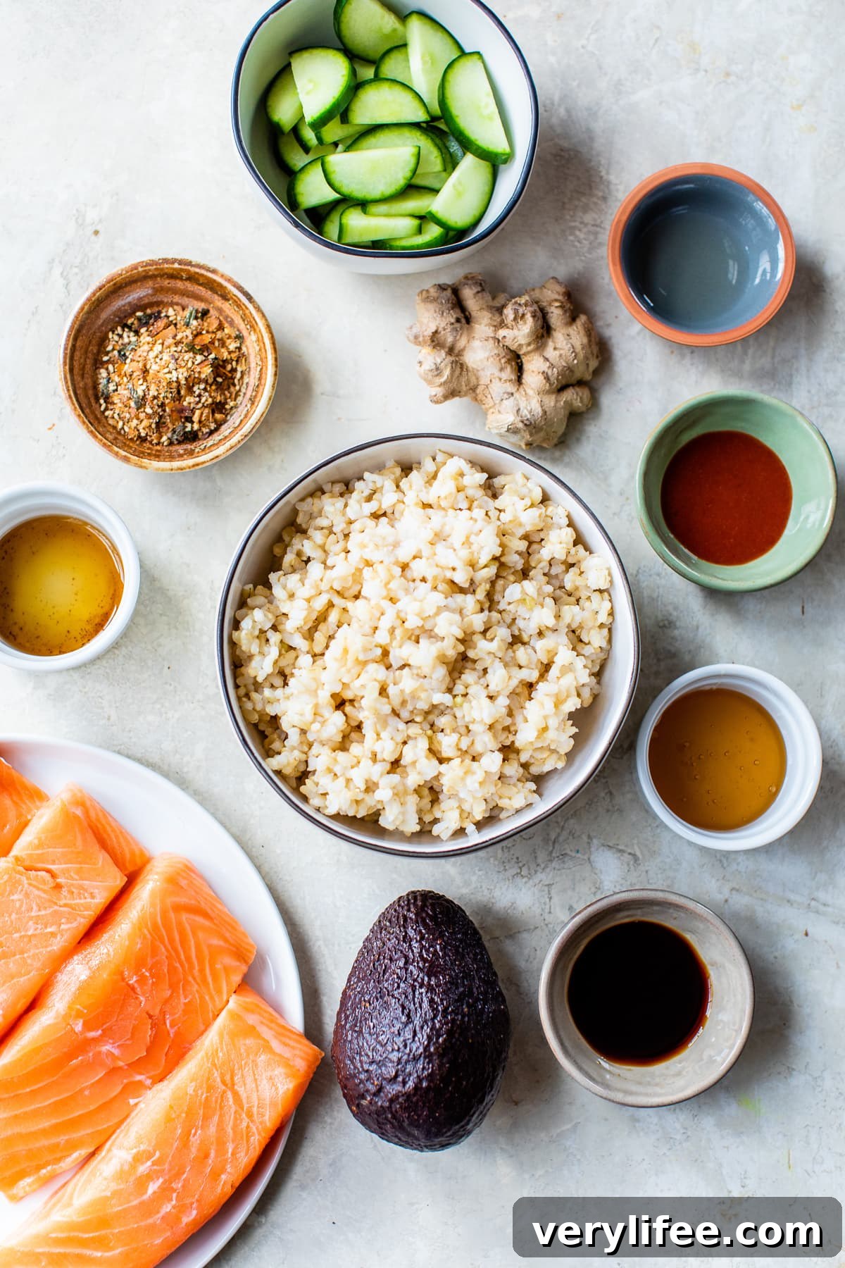 Honey Sriracha Roasted Salmon Rice Bowls (GF, Dairy-Free) 4 ingredients for Honey Sriracha Roasted Salmon Bowls