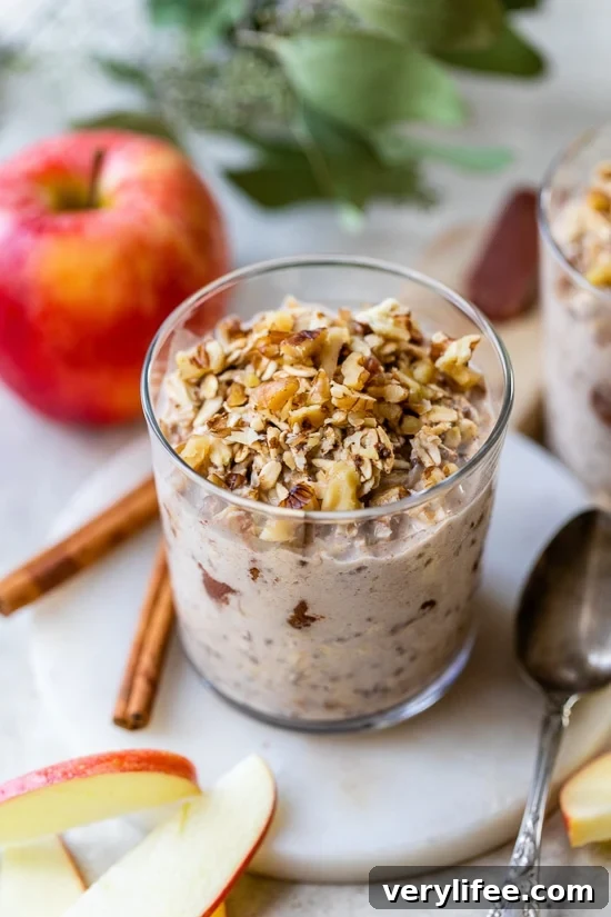 Apple Pie Overnight Oats