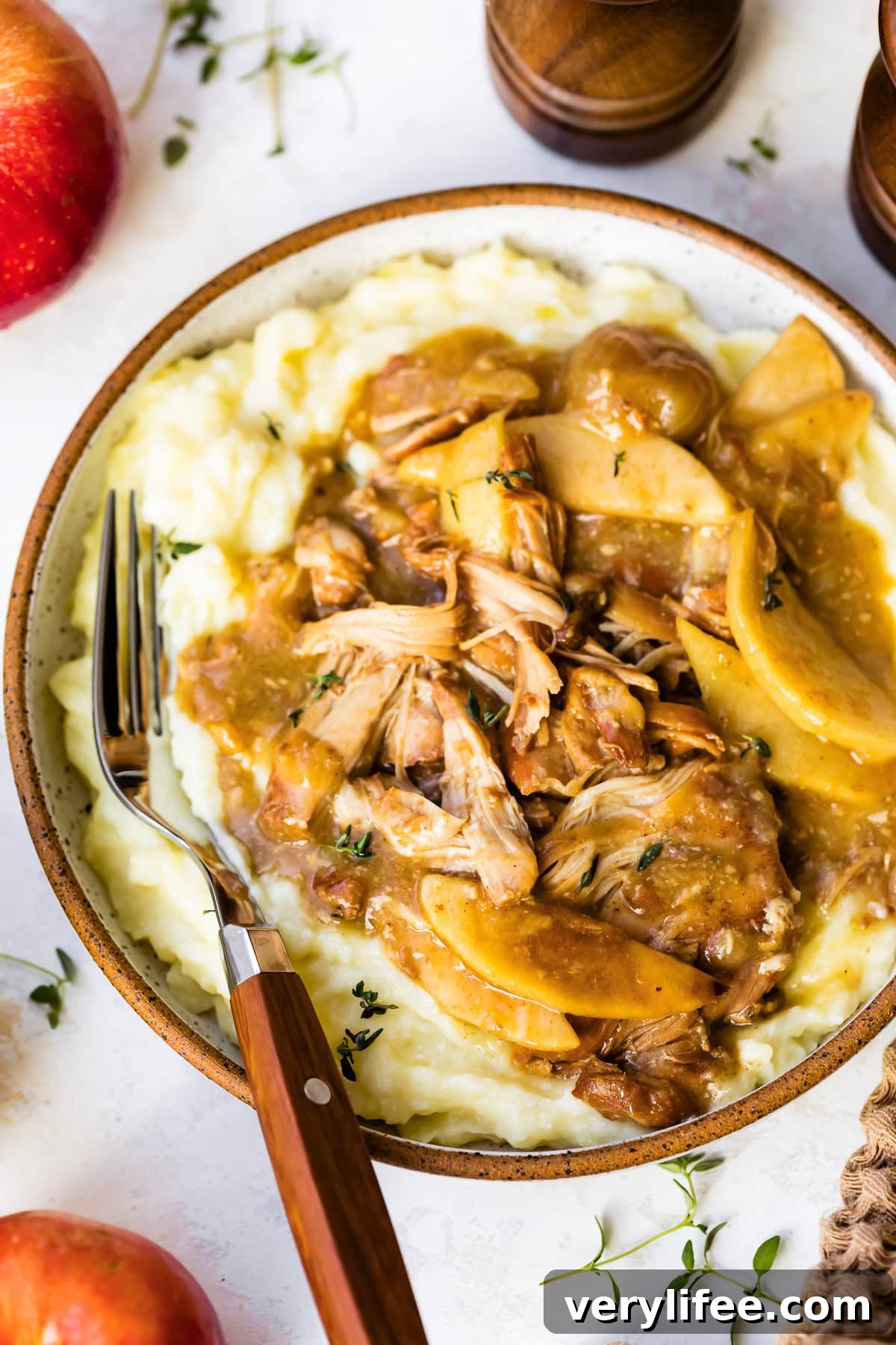 Slow Cooker Chicken with Apples and Cinnamon 2 Chicken with Apples over mashed potatoes