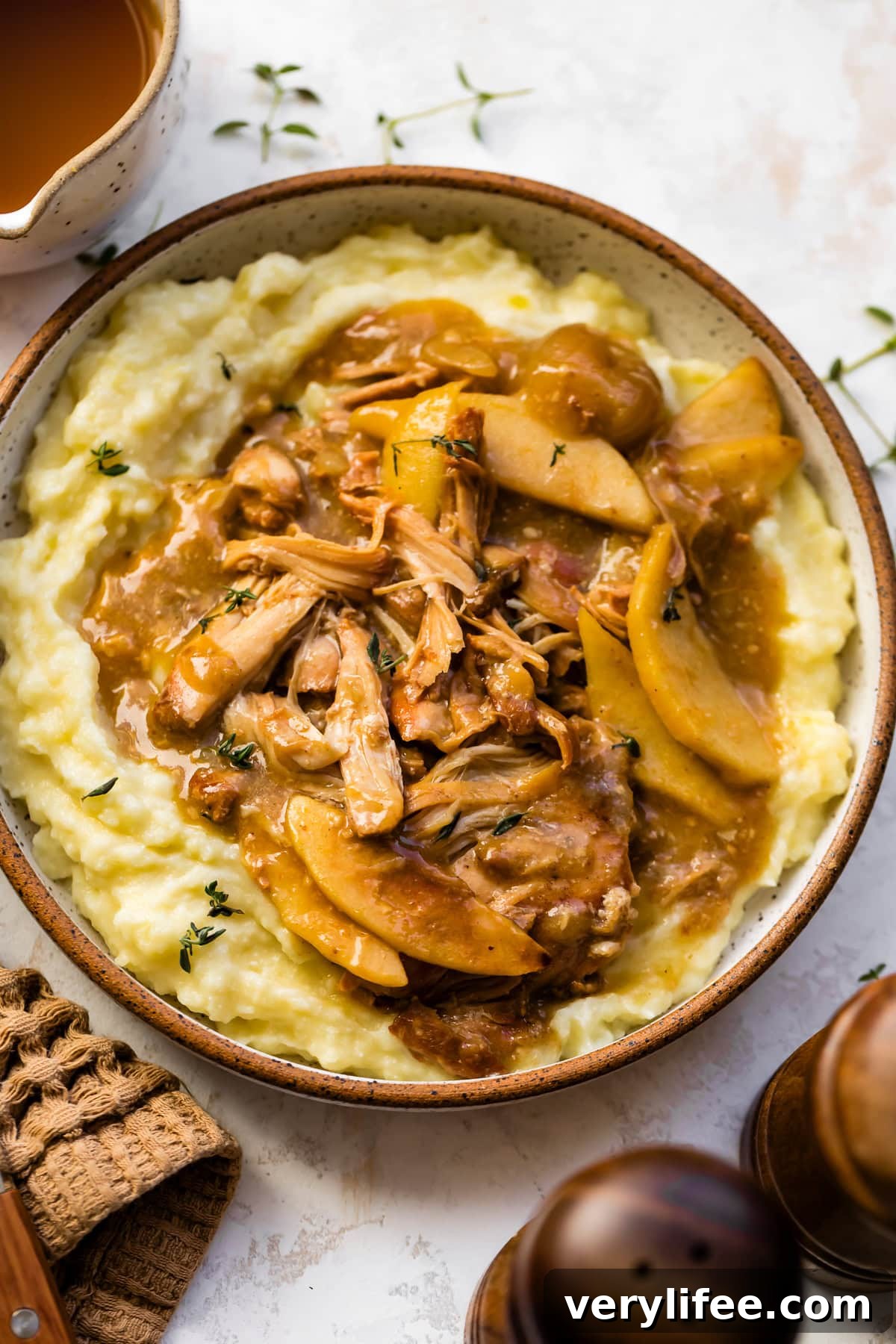 Slow Cooker Chicken with Apples and Cinnamon 10 Chicken with Apples over mashed potatoes